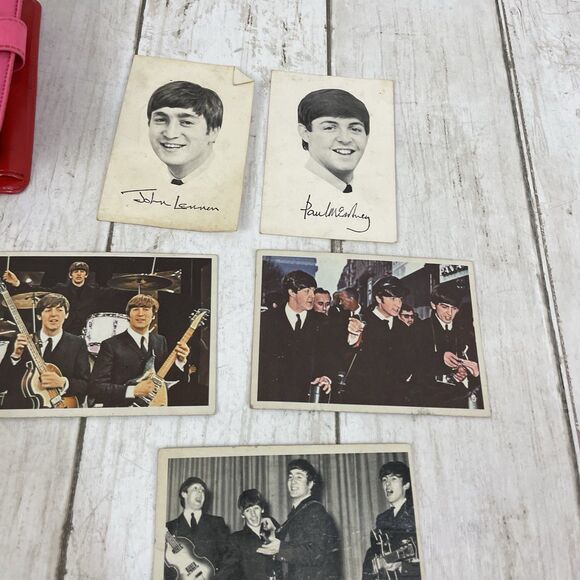 Beatles VINTAGE HOT PINK & RED BEATLES WALLET W/ Pictures & Bonus Cards - Picture 14 of 16